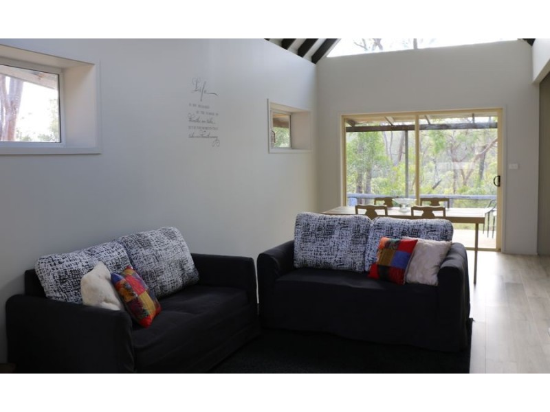 5589 New England Highway, Emu Creek QLD 4355