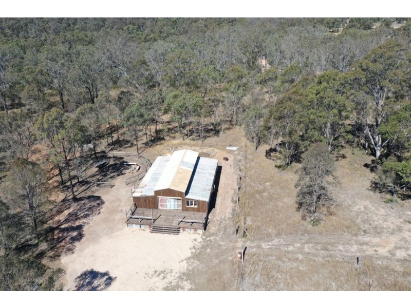 5589 New England Highway, Emu Creek QLD 4355