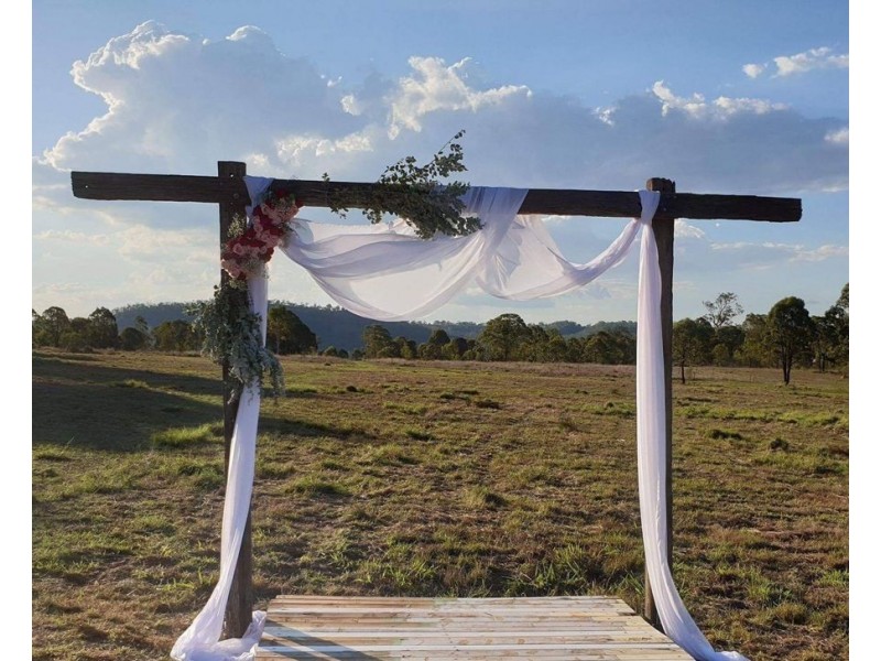 5589 New England Highway, Emu Creek QLD 4355