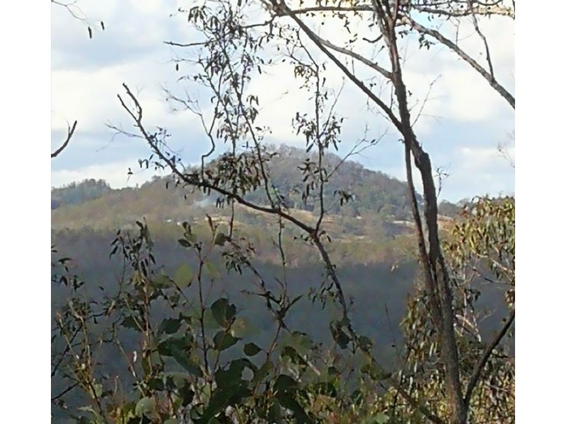 5589 New England Highway, Emu Creek QLD 4355