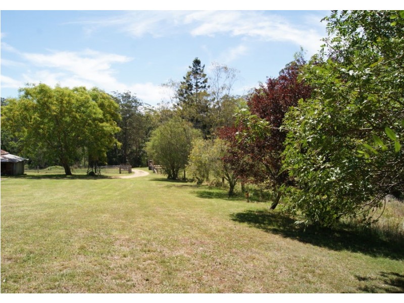 163 Ravensbourne Dip Road, Ravensbourne QLD 4352