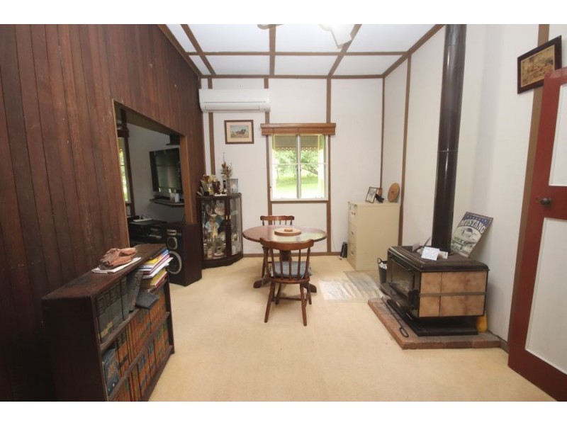 163 Ravensbourne Dip Road, Ravensbourne QLD 4352
