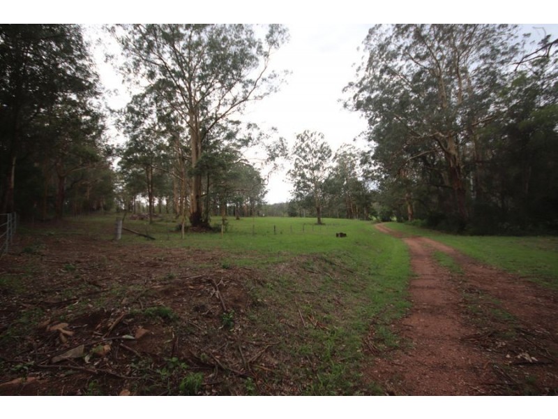 163 Ravensbourne Dip Road, Ravensbourne QLD 4352