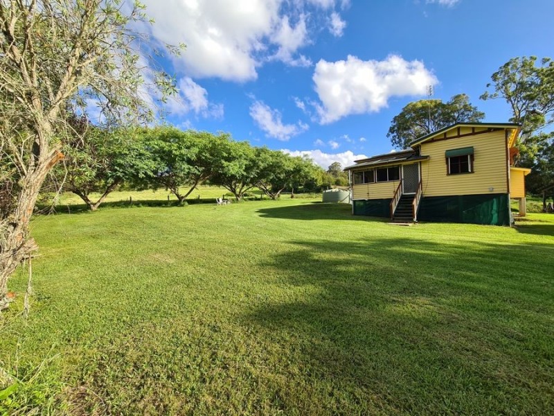 163 Ravensbourne Dip Road, Ravensbourne QLD 4352
