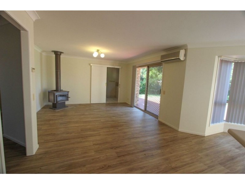 4 Cristina Court, Highfields QLD 4352