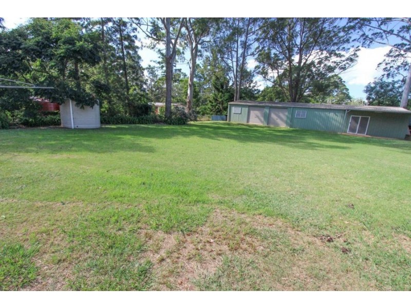 4 Cristina Court, Highfields QLD 4352