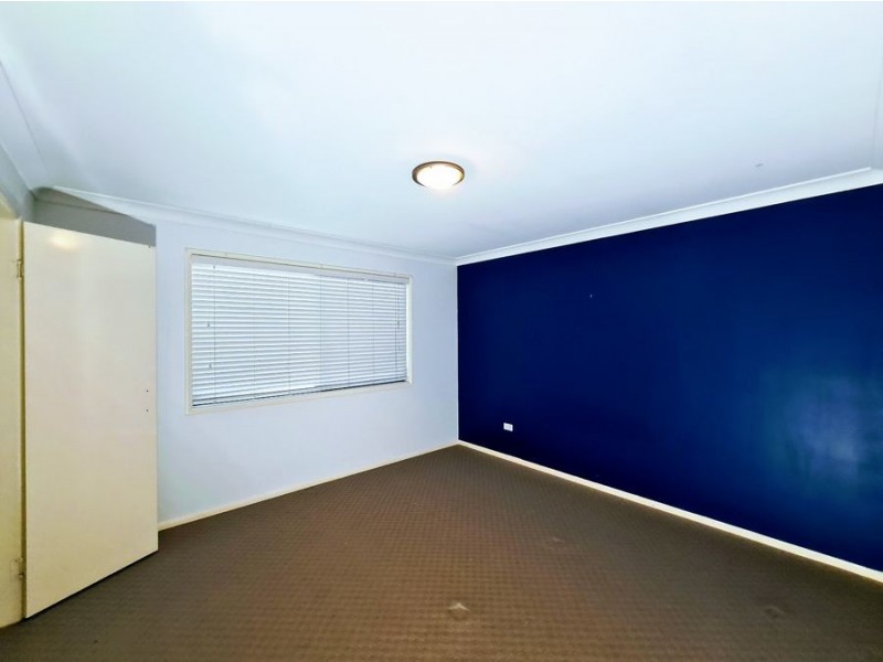 2 Kookaburra Court, Highfields QLD 4352