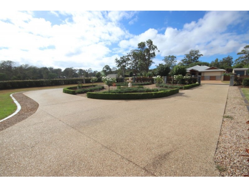 20 Bass Street, Cabarlah QLD 4352