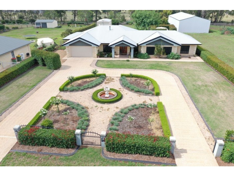 20 Bass Street, Cabarlah QLD 4352