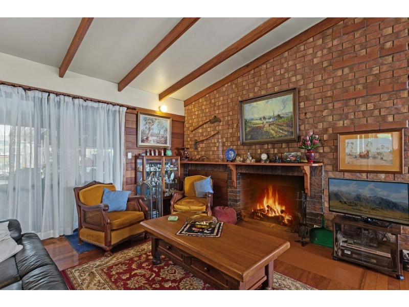 688 Back Creek Road, Crows Nest QLD 4355