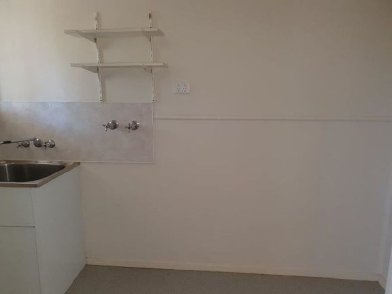 30 Weldon Street, Wandoan QLD 4419