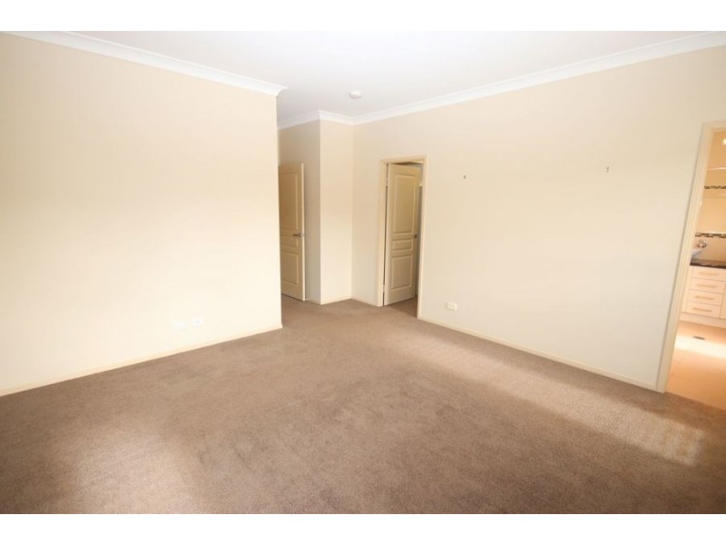 20 Bass Street, Cabarlah QLD 4352