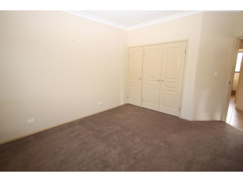 20 Bass Street, Cabarlah QLD 4352