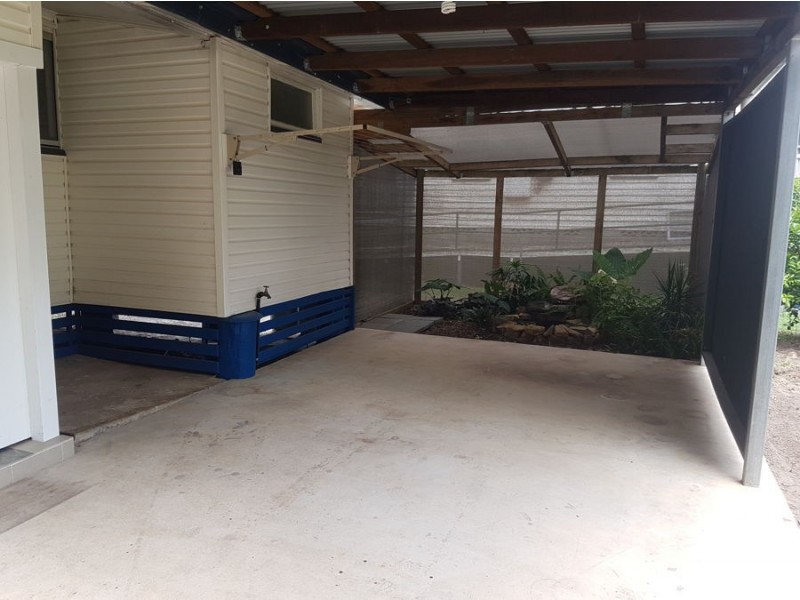 40 South Street, Crows Nest QLD 4355
