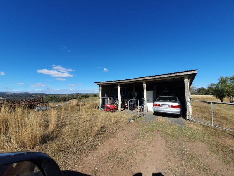 119 Hartwigs Road, Douglas QLD 4354