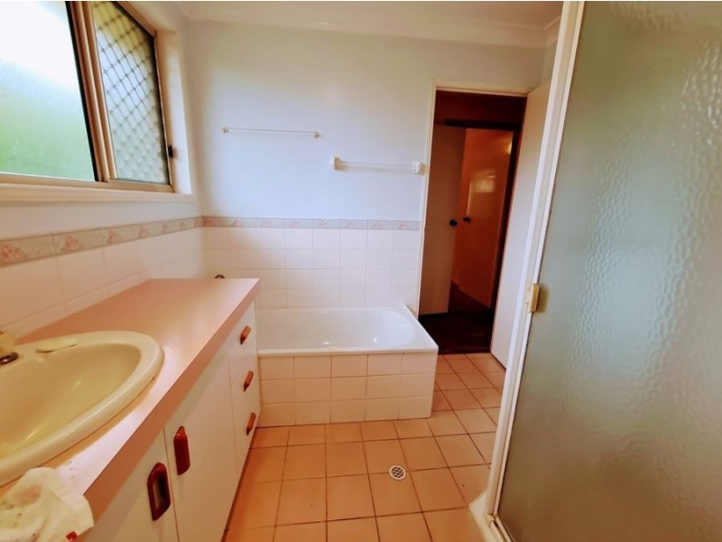 2B Davenport Street, Nobby QLD 4360