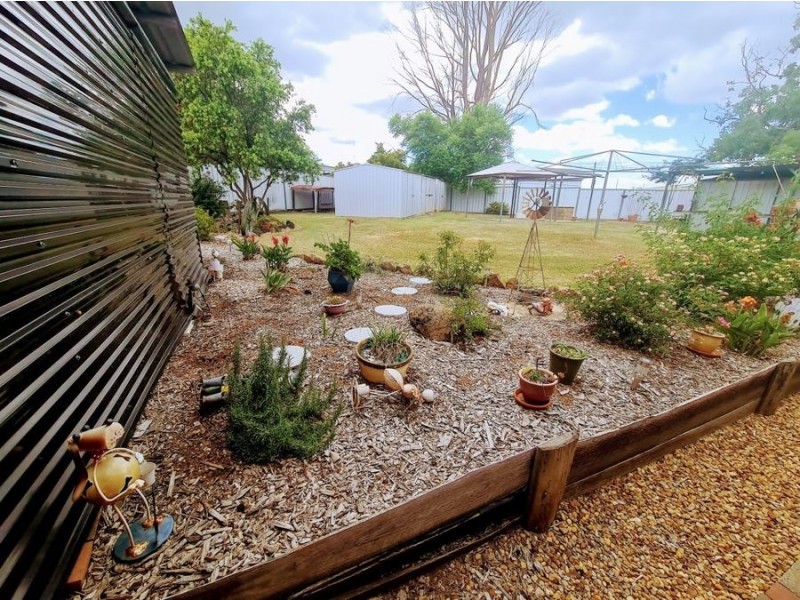 2B Davenport Street, Nobby QLD 4360