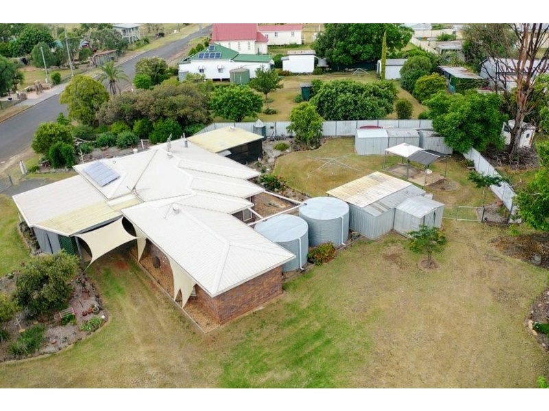 2B Davenport Street, Nobby QLD 4360