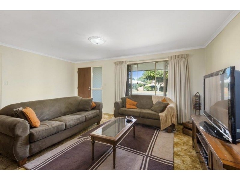 21 Cambridge Street, Harristown QLD 4350