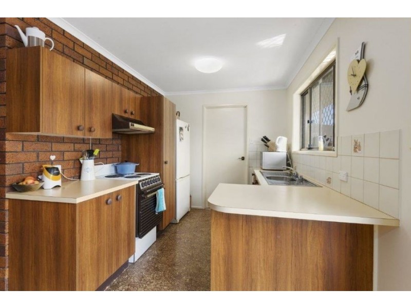 21 Cambridge Street, Harristown QLD 4350