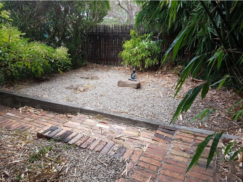 11 Jones Street, Crows Nest QLD 4355