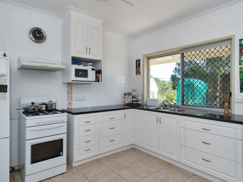 8432 Warrego Highway, Withcott QLD 4352