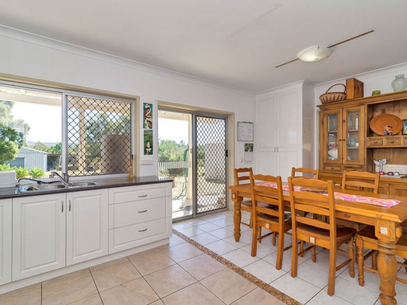 8432 Warrego Highway, Withcott QLD 4352