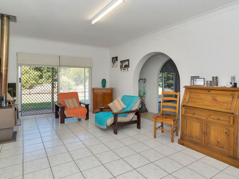 8432 Warrego Highway, Withcott QLD 4352