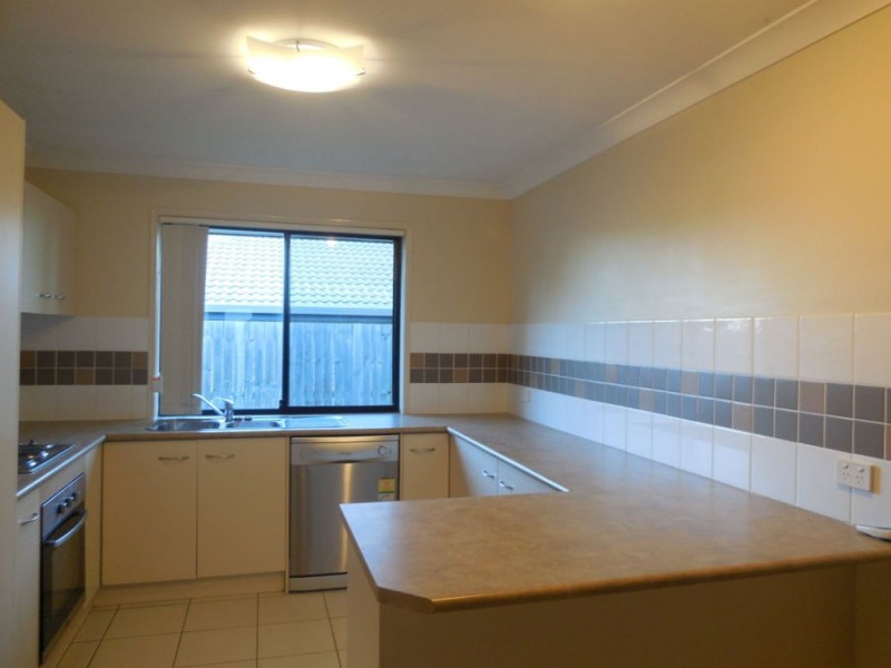 9 Carly Drive, Helidon QLD 4344