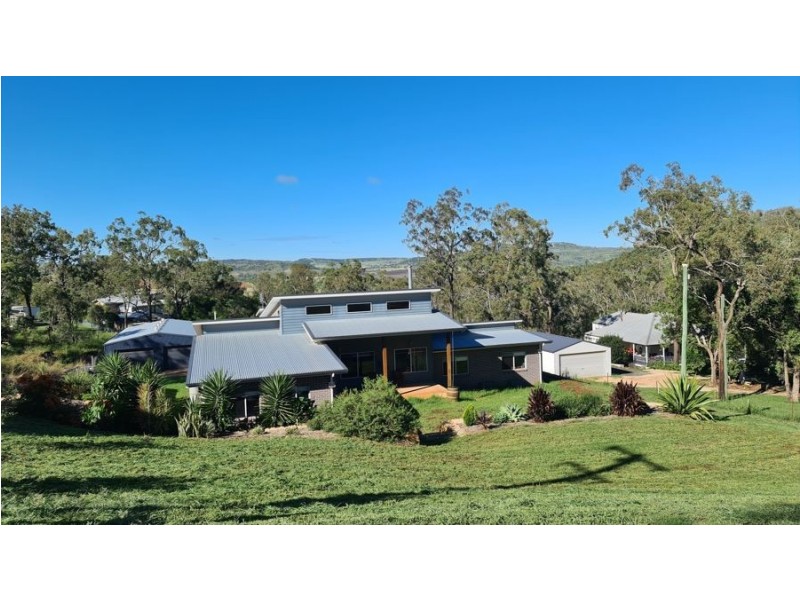 12 Phalaris Court, Meringandan West QLD 4352