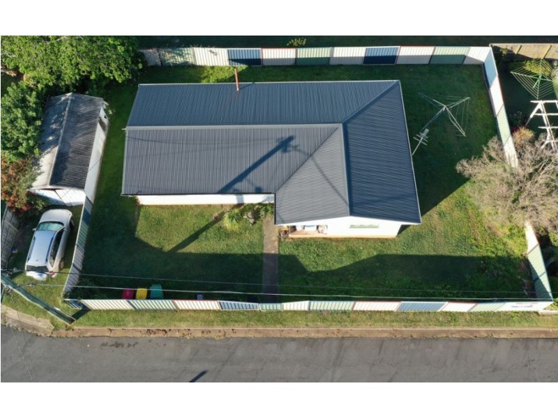 4 Alma Court, Margate QLD 4019