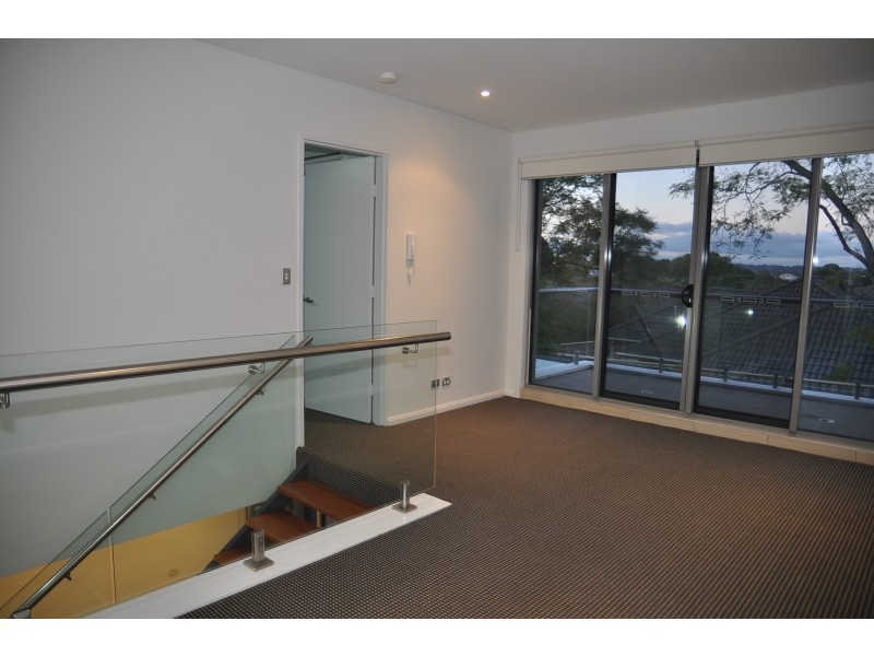 10 Ferntree Place, Epping NSW 2121