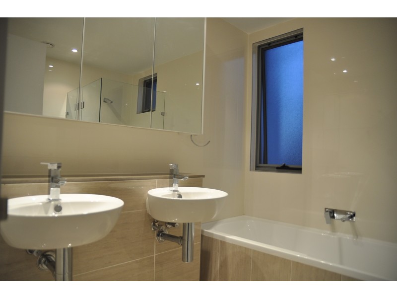 10 Ferntree Place, Epping NSW 2121