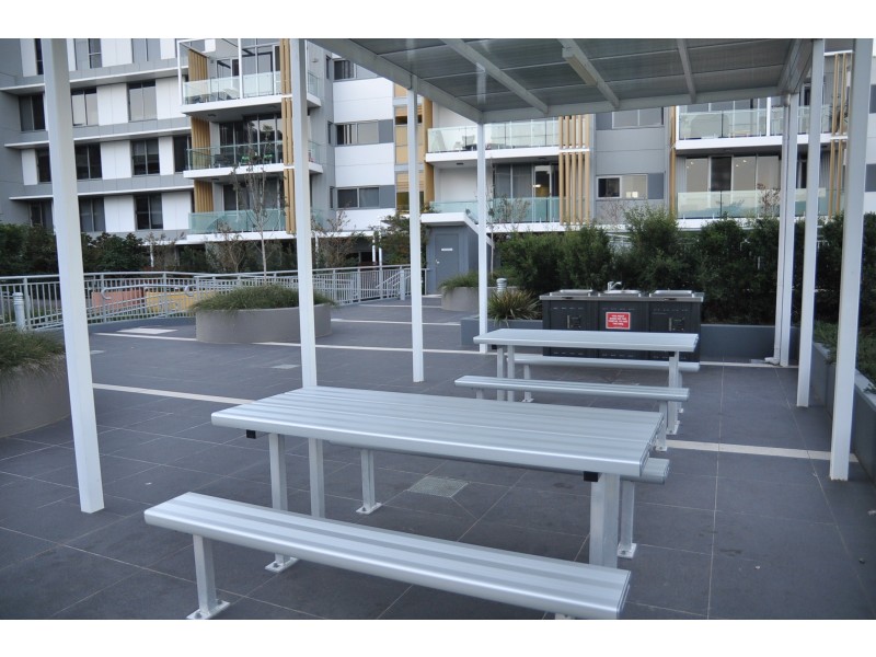 10 Ferntree Place, Epping NSW 2121