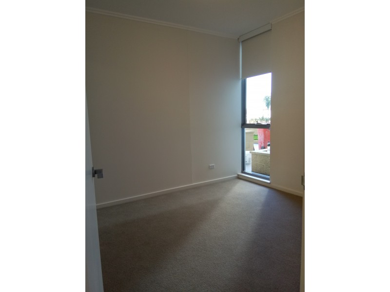 E228/1-39 Lord Sheffield Circuit, Penrith NSW 2750