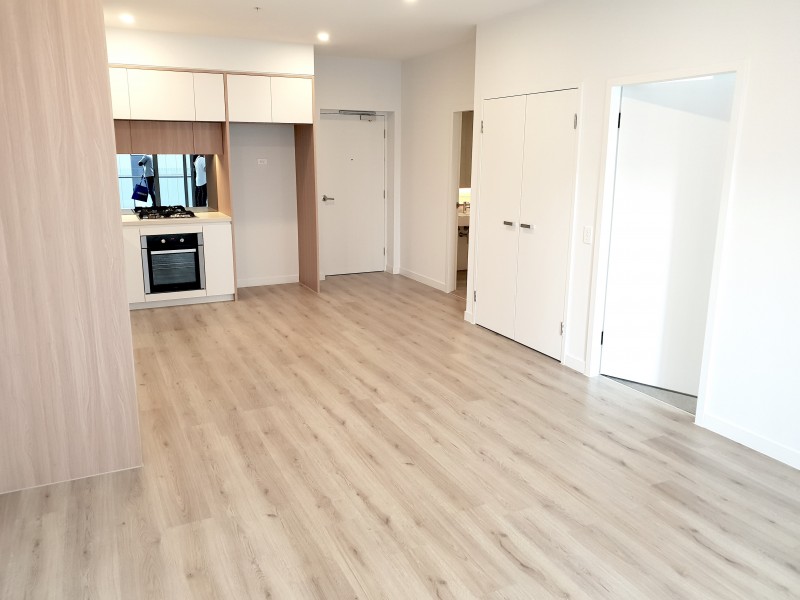 509/10 Aviators Way, Penrith NSW 2750