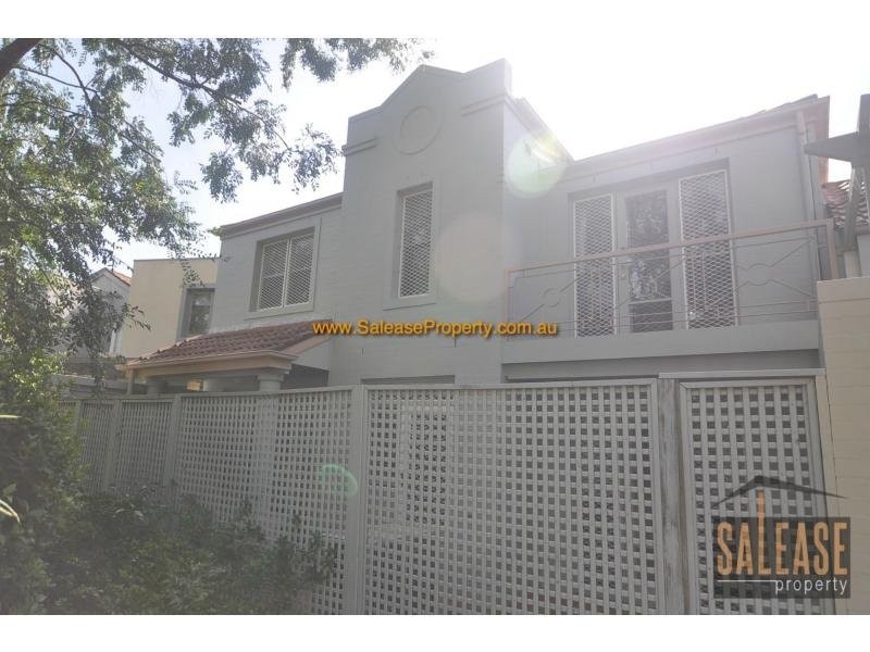 21 Brompton Road, Kensington NSW 2033