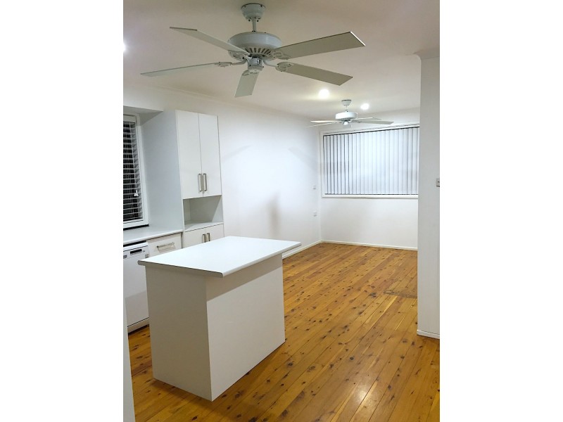 5 Horatio Street, Rosemeadow NSW 2560