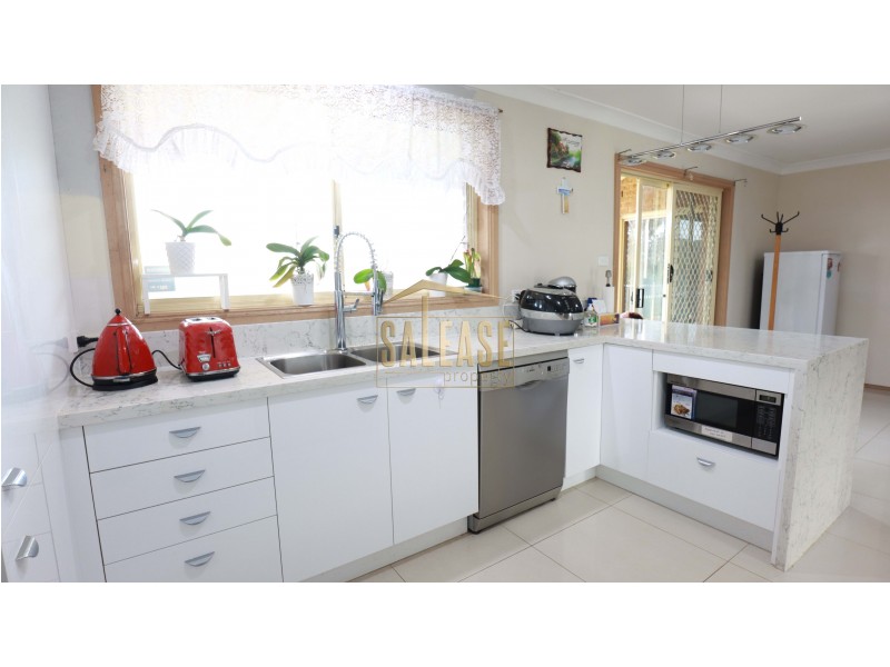 9 Croatia Place, Quakers Hill NSW 2763