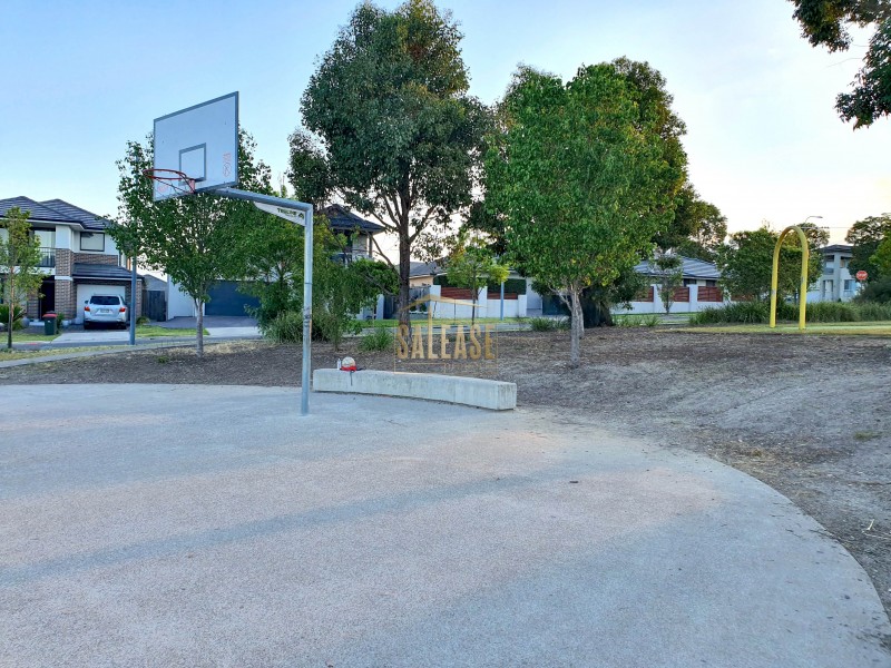 148 Maddecks Avenue, Moorebank NSW 2170