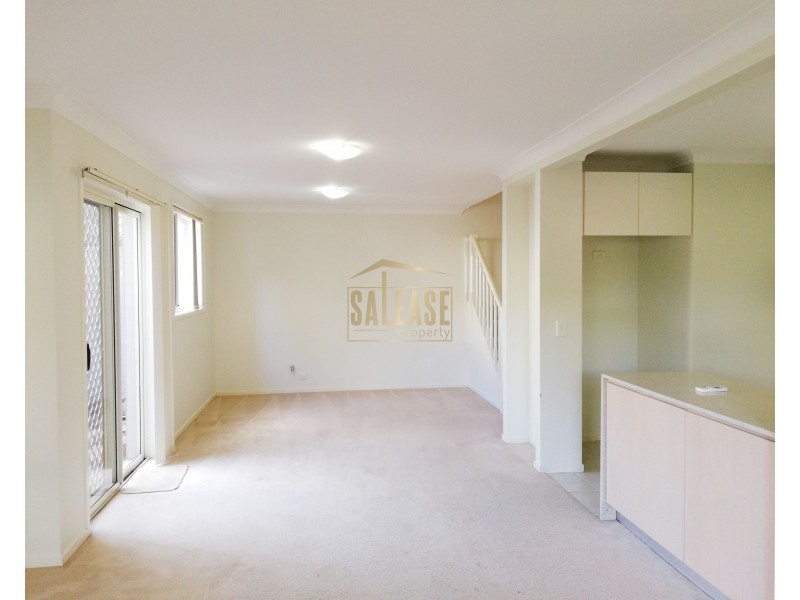 27 Morningside Parade, Holsworthy NSW 2173