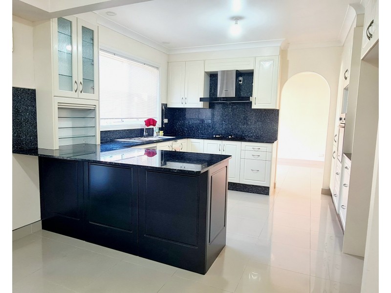 27 Darlington Drive, Cherrybrook NSW 2126