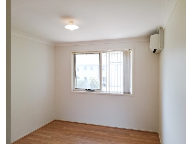 27 Morningside Parade, Holsworthy NSW 2173