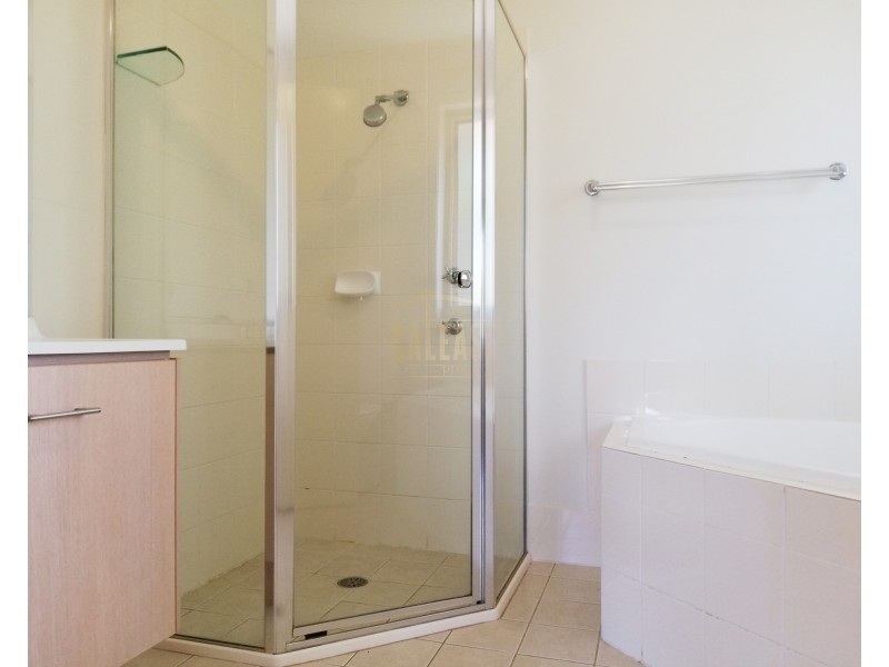 27 Morningside Parade, Holsworthy NSW 2173