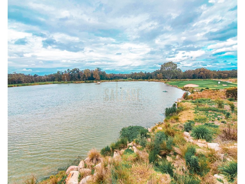 51 Hennessy Avenue, Moorebank NSW 2170