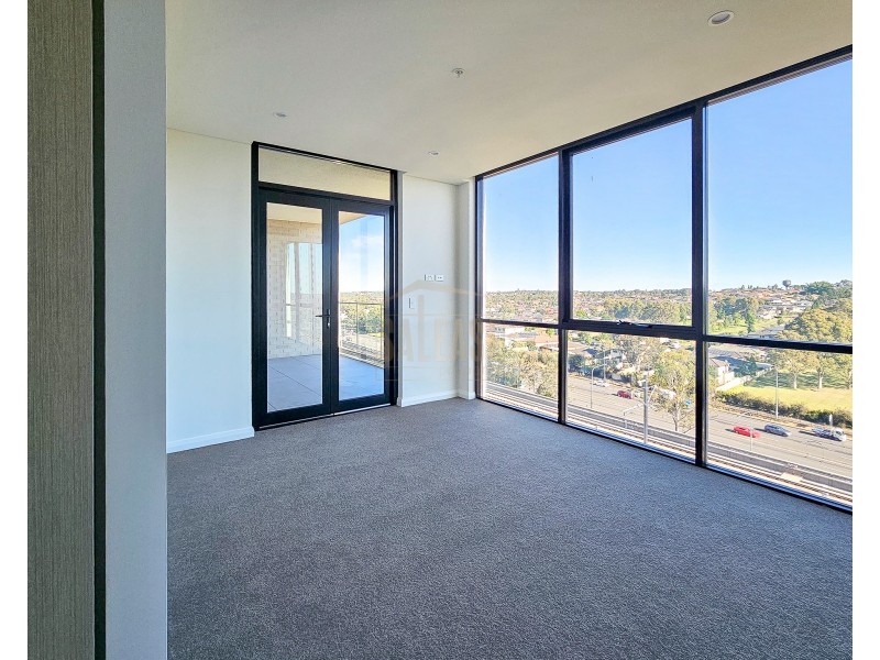 817/32 Civic Way, Rouse Hill NSW 2155