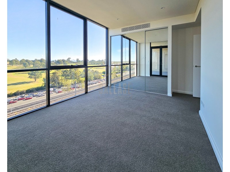 817/32 Civic Way, Rouse Hill NSW 2155