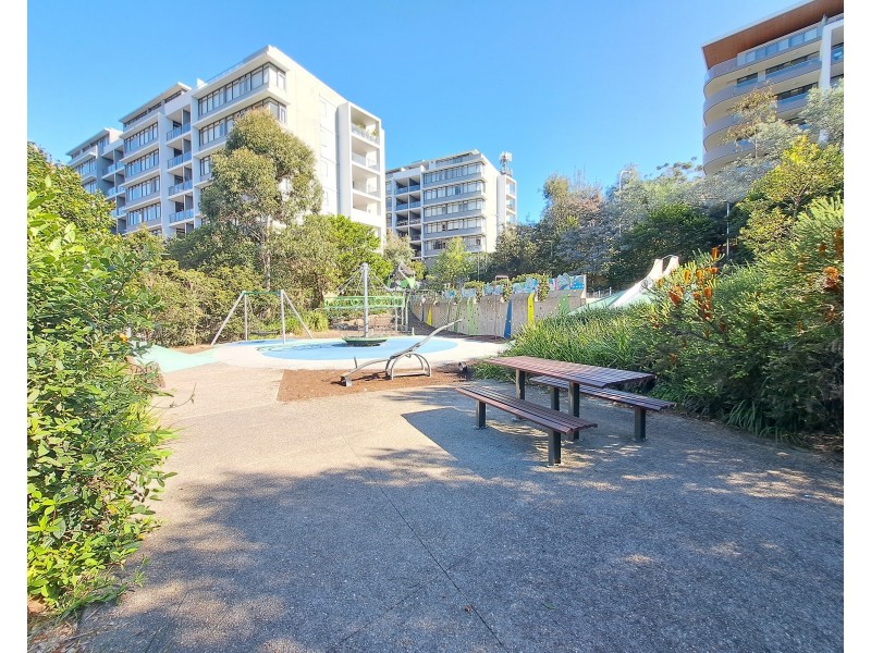 602/10 Waterview Drive, Lane Cove NSW 2066