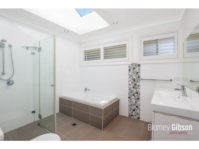 43 Jones Road, Kenthurst NSW 2156