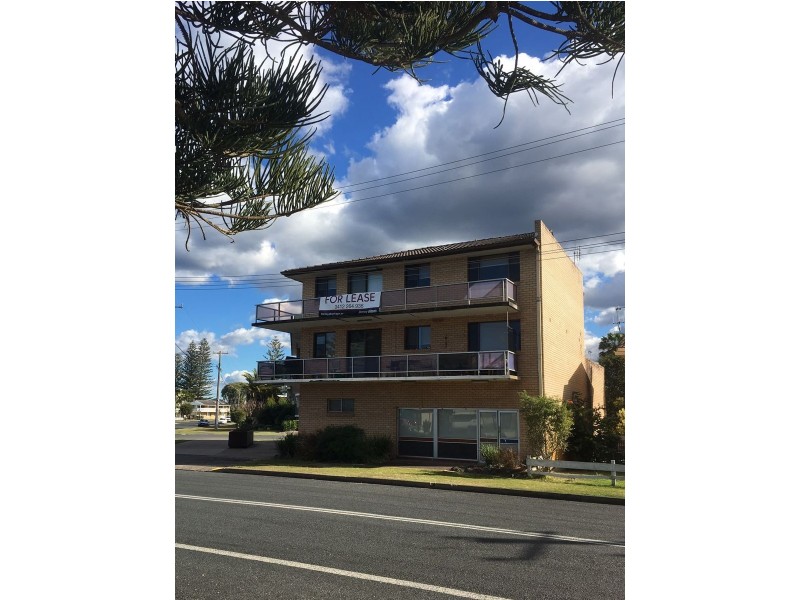 Unit 3 19 Beach Street, Tuncurry NSW 2428
